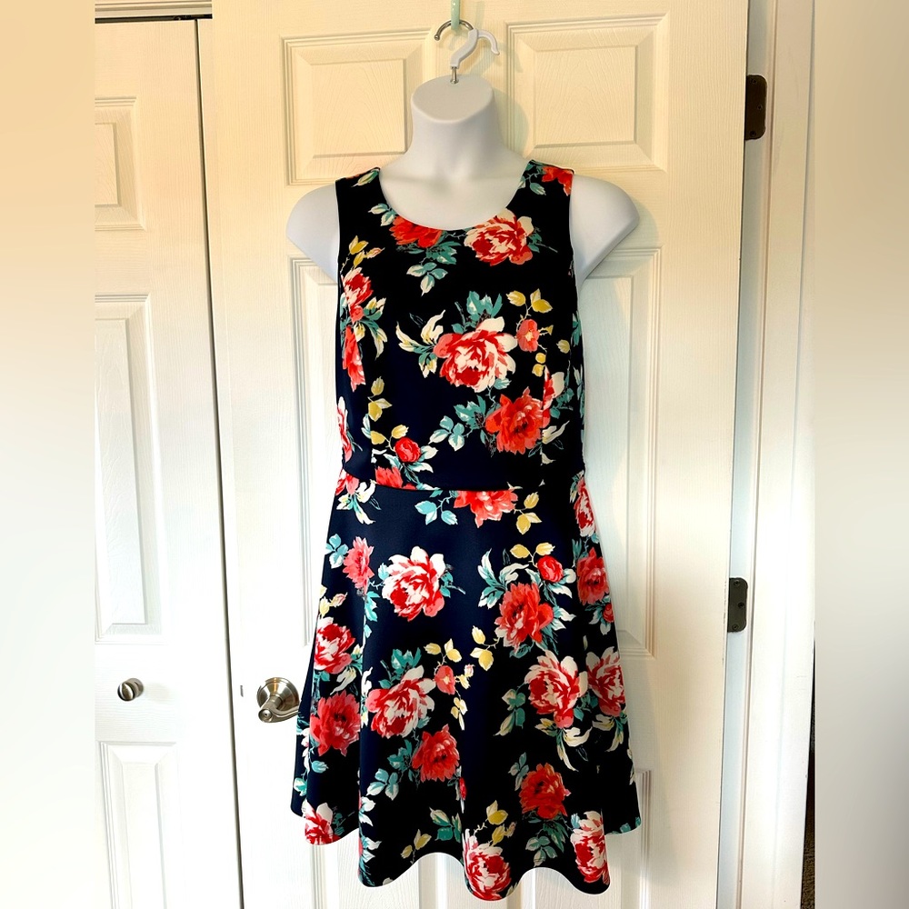 Ladies Floral Cocktail Dress - Size 20W